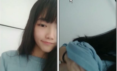 高顔值齊劉海大一學生妹周末沒課在寢室床上大膽紫薇,隔著床簾,室友都在玩手機,真刺激