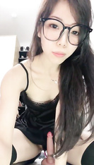 絲絲不是思思-氣質女神 跪地狗爬足交無套啪啪內射顏射 (42)